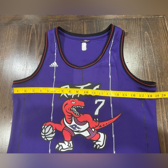 Kyle Lowry Toronto Raptors NBA Basketball Jersey - Women’s - Picture 8 of 9